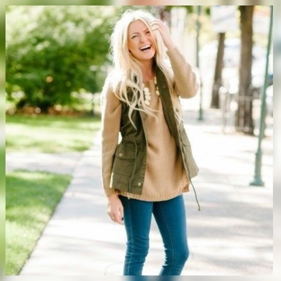 💓 New Look Hooded Military Utility Vest (S) - Picture 2 of 10